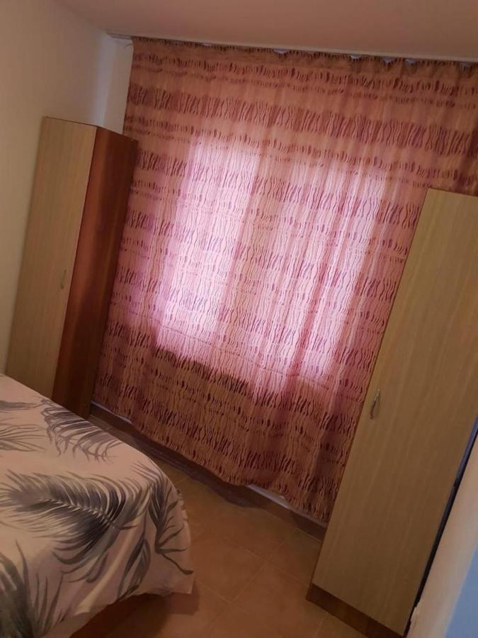 Apartament 2 Camere Tomis Nord Constanta Exterior photo